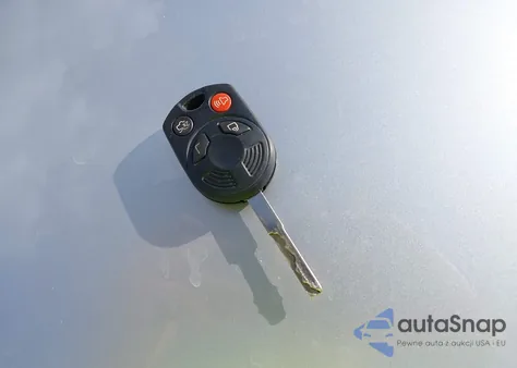 2015 Ford Escape Se z USA, uszkodzony, nr VIN 1FMCU9G99FUC45614